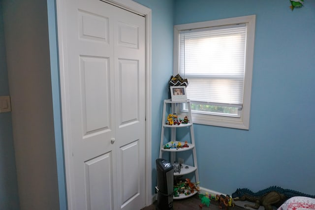 381 Oak St, East Hartford, CT 06118 - view of rec room