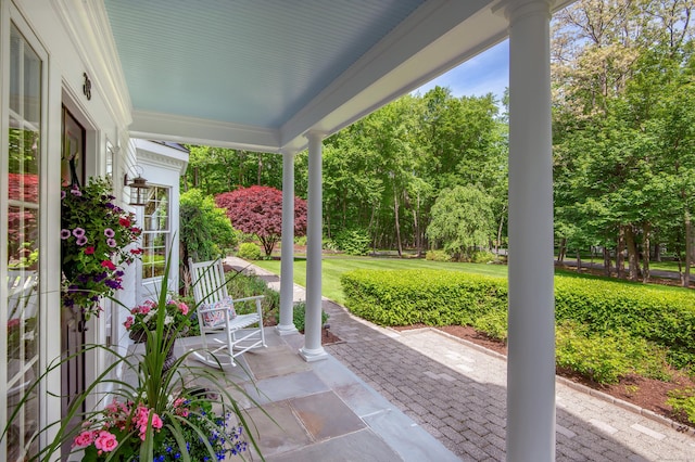 38 Old Trolley Rd, Ridgefield, CT 06877 - view of porch