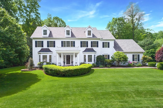 38 Old Trolley Rd, Ridgefield, CT 06877 - view of front of house featuring a front yard