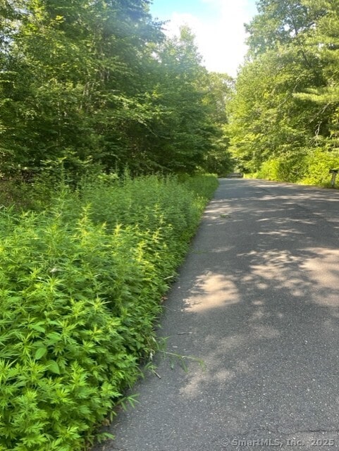 24 Costa Ln, Redding, CT 06896