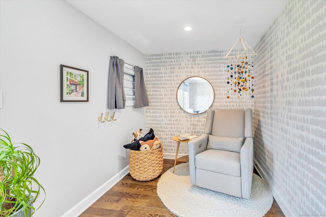 40 Temple Ct Unit 40, New Haven, CT 06511 - living area with wallpapered walls, an accent wall, wood finished floors, and recessed lighting