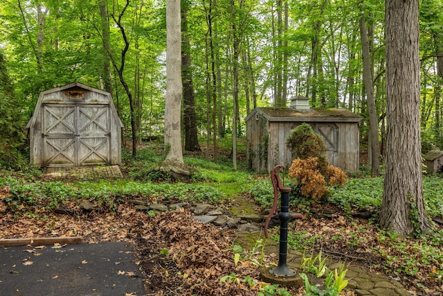 10 Laurel Glen Dr, East Hampton, CT 06424 - view of yard