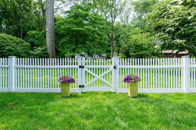 159 Pond Rd, Stamford, CT 06902 - photo 31