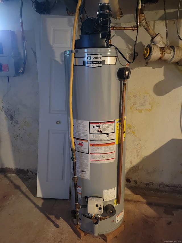 26 King St, Shelton, CT 06484 - utility room with gas water heater