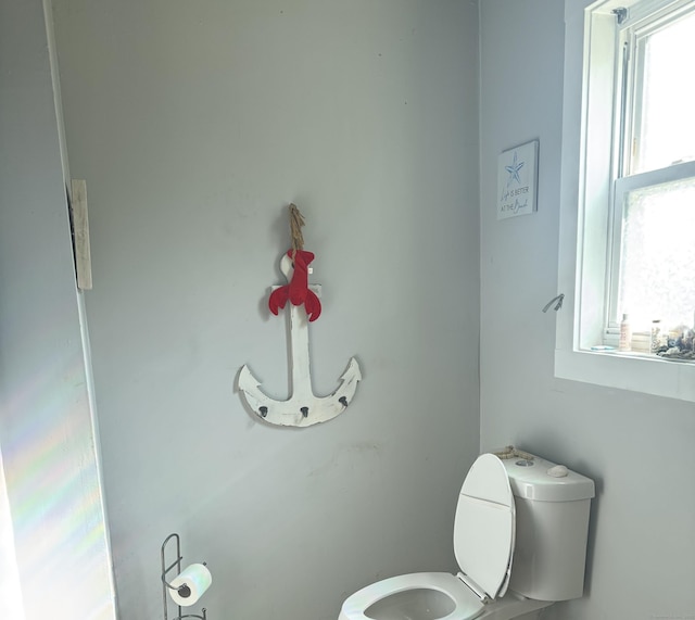 52 Platt St, Bridgeport, CT 06606 - bathroom featuring toilet