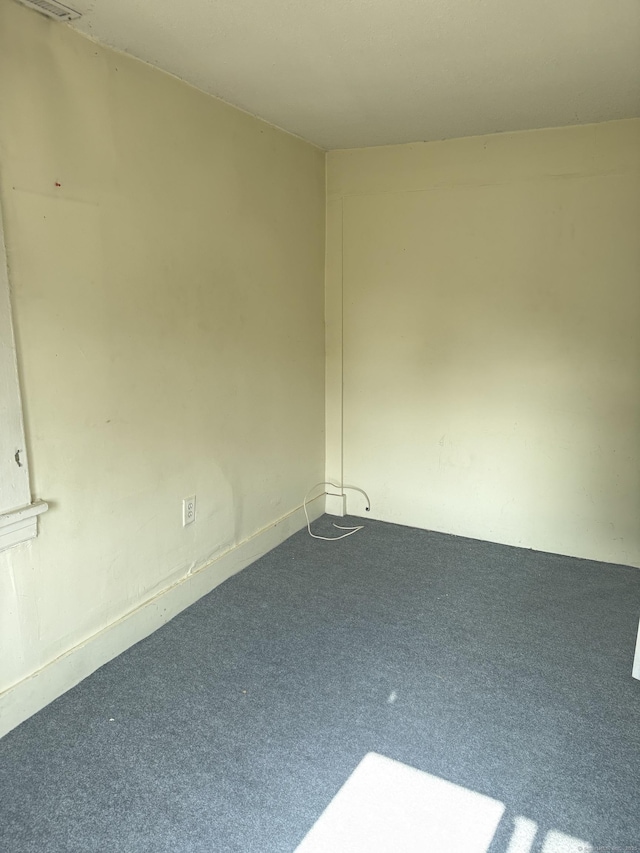 52 Platt St, Bridgeport, CT 06606 - empty room with carpet flooring