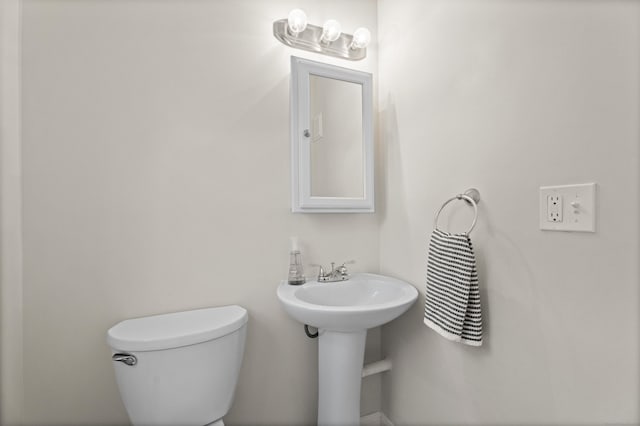 1748 Whitney Ave, Hamden, CT 06517 - bathroom featuring toilet