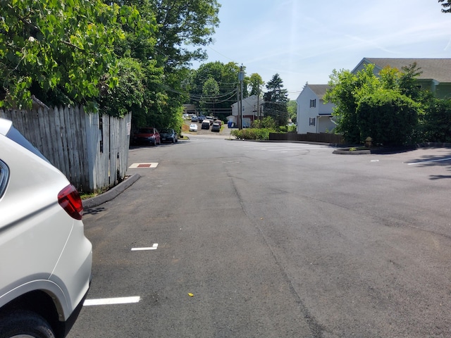 35 Pearl Lake Rd Apt B, Waterbury, CT 06706 - photo 13