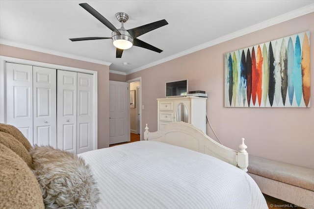 452 Burnt Plains Rd, Milford, CT 06461 - bedroom featuring a closet, crown molding, and ceiling fan