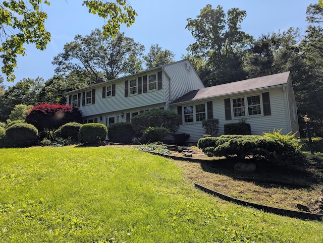 1060 Still Hill Rd, Hamden, CT 06518 - view of front of property featuring a front lawn