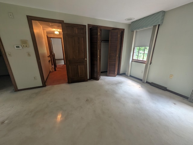 1060 Still Hill Rd, Hamden, CT 06518 - unfurnished bedroom with baseboards