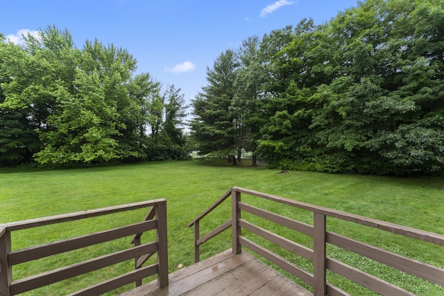 107 Greens Loop, Cheshire, CT 06410 - view of grassy yard with a deck