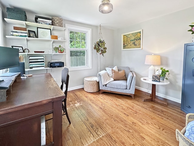 276 Boston Post Rd, East Lyme, CT 06333 - office space featuring wood finished floors and baseboards