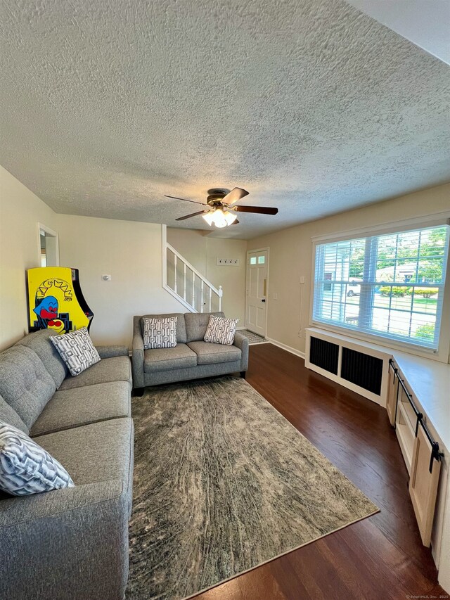 55 Lancaster St, Watertown, CT 06779 - photo 9