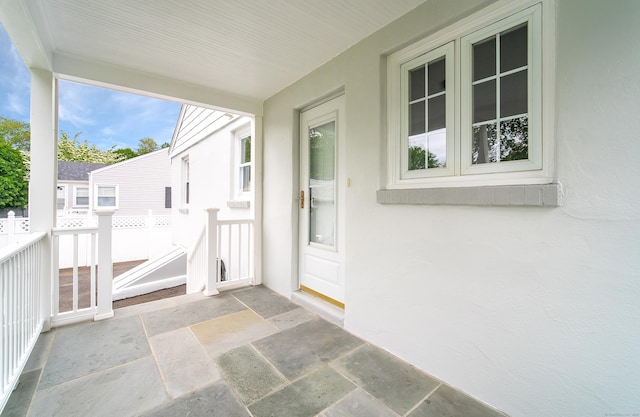 43 Breyer Ave, Bridgeport, CT 06606 - view of patio / terrace
