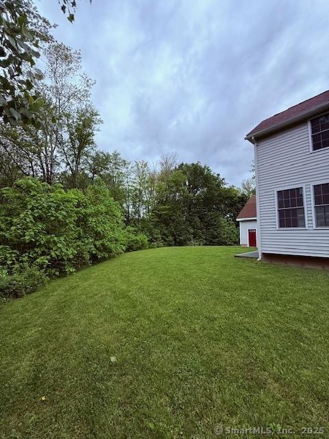 15 Suffield St, Windsor Locks, CT 06096 - view of grassy yard