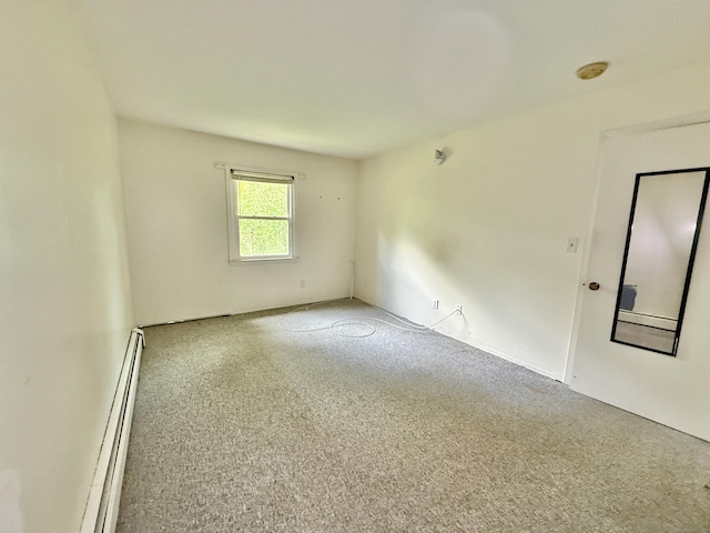 14 Arrowhead Way Apt C6, Woodbury, CT 06798 - unfurnished room with carpet and a baseboard radiator