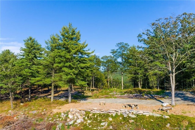 612 Cook Hill Rd, Killingly, CT 06239