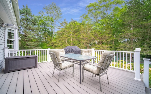 258 New Cheshire Rd, Wallingford, CT 06492 - deck featuring outdoor dining area