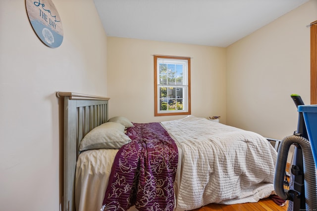 134 Mansfield Grove Rd, East Haven, CT 06512 - bedroom with wood finished floors