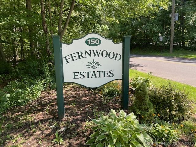 150 Forest Rd Unit 40, Milford, CT 06461 - view of community sign