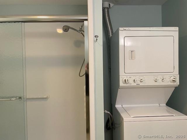 150 Forest Rd Unit 40, Milford, CT 06461 - laundry room featuring estacked washer and dryer