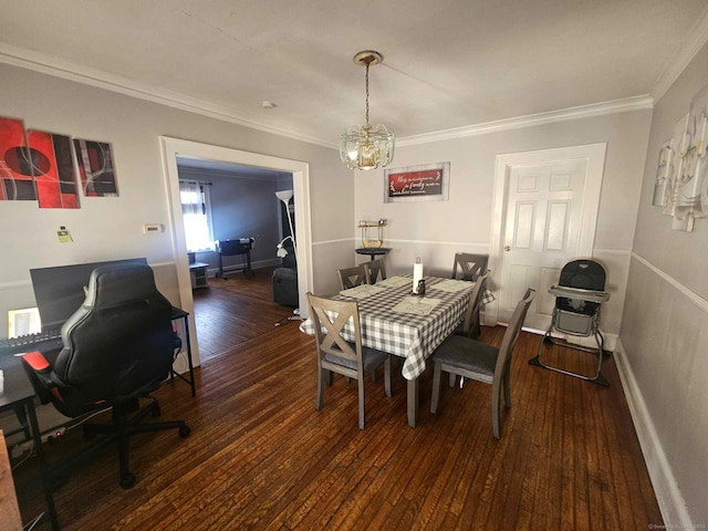 102 Mapleton St, Hartford, CT 06114 - dining area featuring wood-type flooring, a chandelier, ornamental molding, an office area, and baseboards