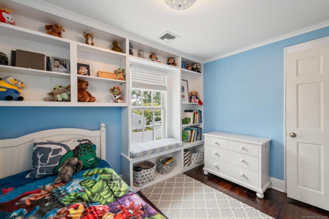 407 Meadowbrook Rd, Fairfield, CT 06824 - bedroom featuring dark wood-type flooring, ornamental molding, and baseboards