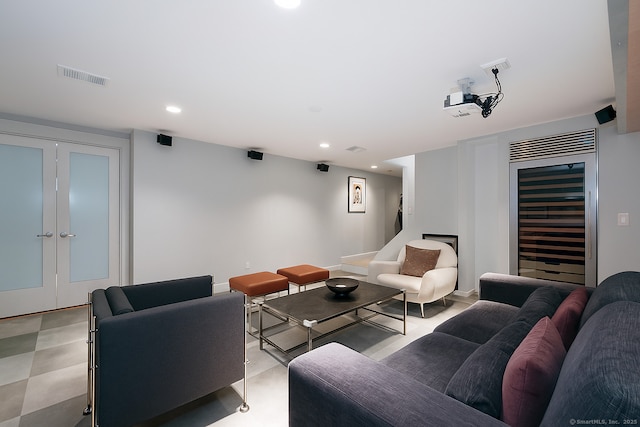 4 Berkeley Hl, Westport, CT 06880 - living area with beverage cooler and recessed lighting