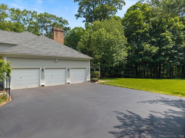 1 Mountaincrest Dr, Cheshire, CT 06410 - garage with driveway