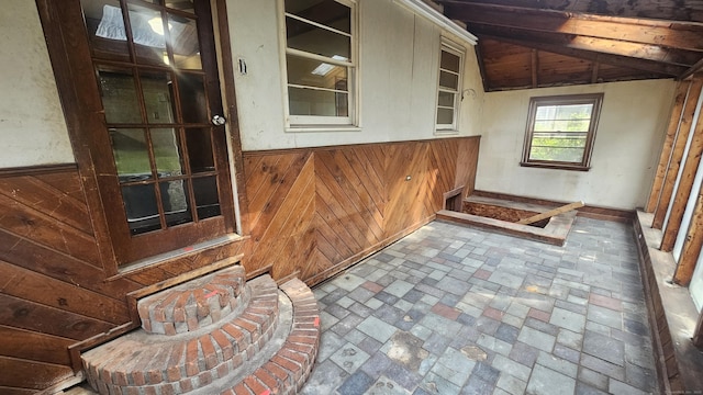 215 Stanley St, New Britain, CT 06051 - view of unfurnished sunroom