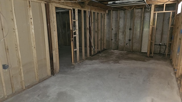 215 Stanley St, New Britain, CT 06051 - view of unfinished below grade area