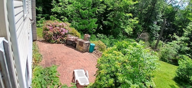 33 Bristol Dr, Canton, CT 06019 - drone / aerial view