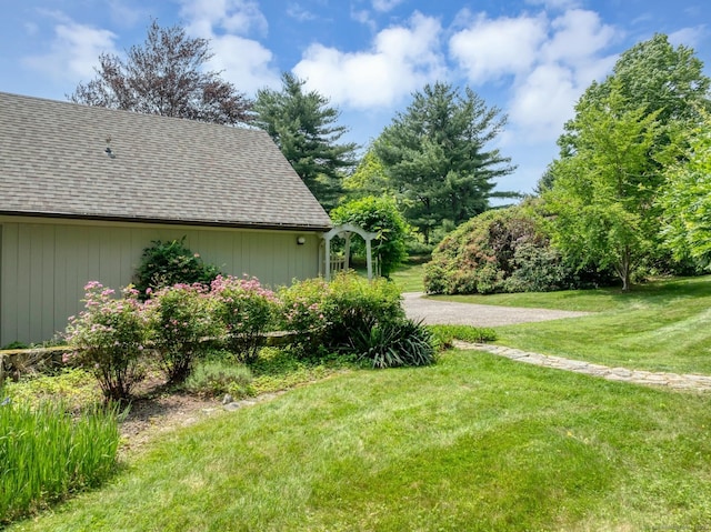 76 Farview Farm Rd, Redding, CT 06896 - view of grassy yard
