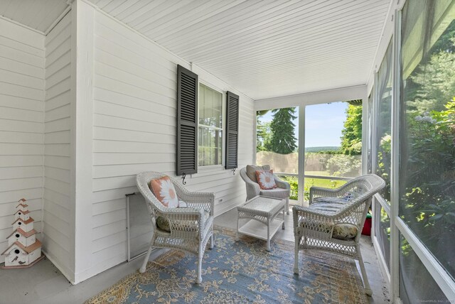 163 Lake Rd, Warren, CT 06754 - view of sunroom / solarium