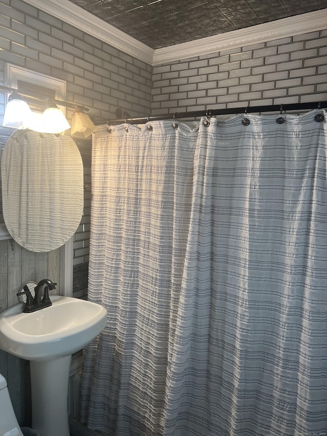 66 S 3rd St, Meriden, CT 06451 - full bathroom with ornamental molding, an ornate ceiling, and a shower with shower curtain