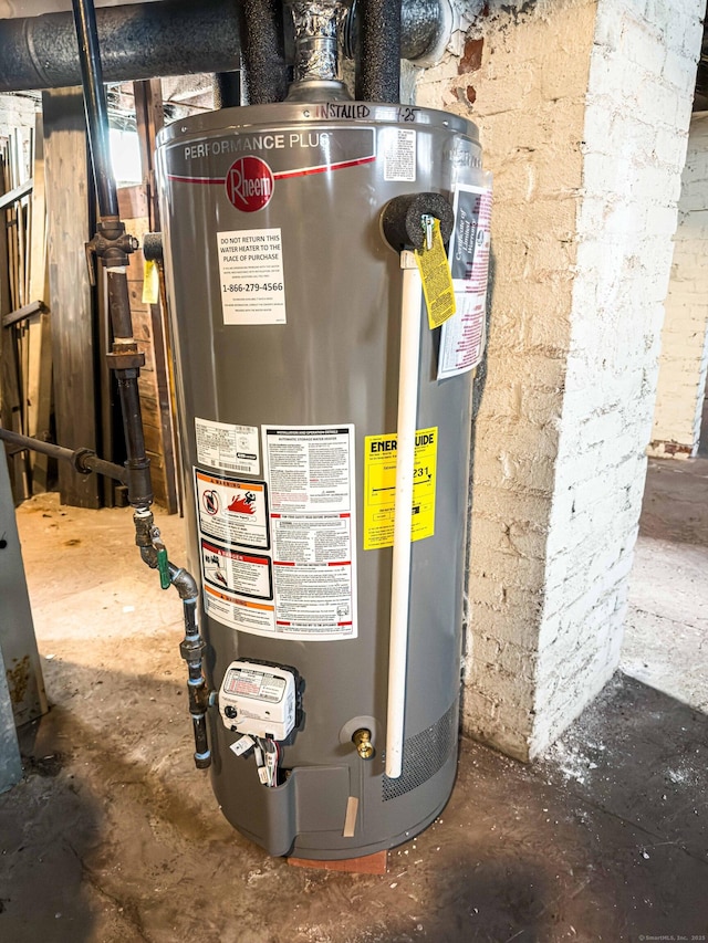 98 Gorham Ave, Hamden, CT 06514 - utilities featuring water heater