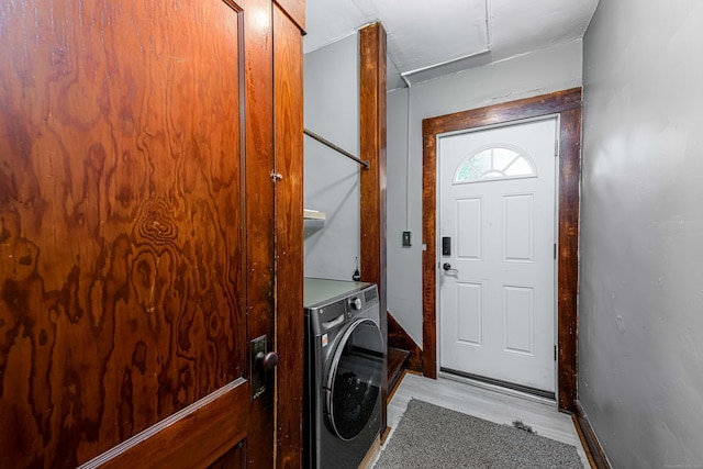 98 Gorham Ave, Hamden, CT 06514 - washroom featuring washer / dryer, light wood finished floors, and baseboards