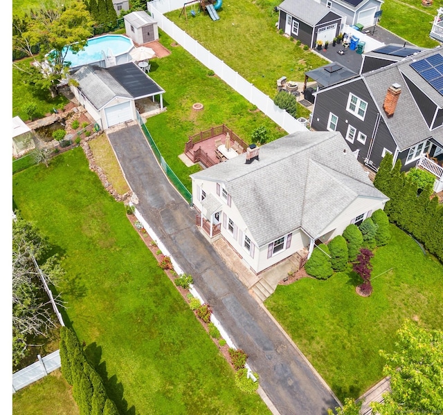 72 Westminster St, Hamden, CT 06518 - aerial perspective of suburban area featuring a pool area