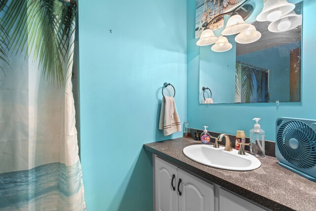 337 Woodbine Rd, Stamford, CT 06903 - full bath featuring vanity