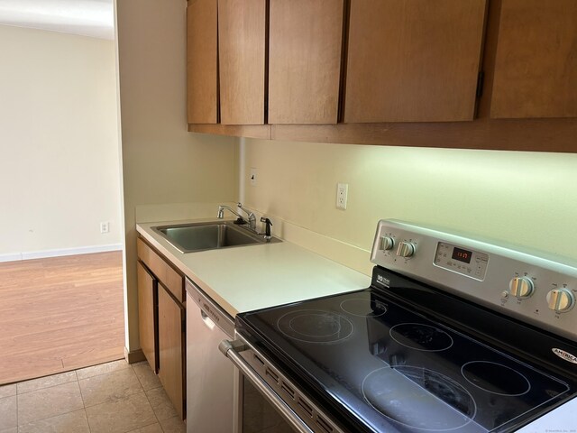 1 Gold St Apt 21G, Hartford, CT 06103 - photo 11