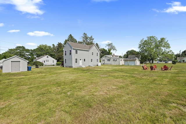 8 Wilson Ave, Waterford, CT 06375 - view of green lawn