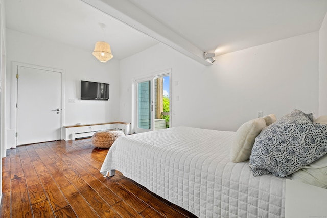 70 Prospect Hill Rd, Groton, CT 06340 - bedroom featuring wood finished floors and vaulted ceiling