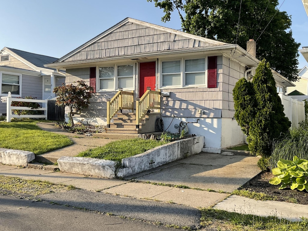 15 Grant St, Milford, CT 06460 - photo 1