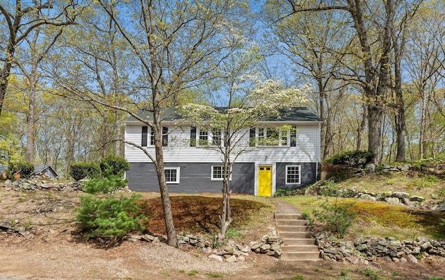 380 Pumpkin Hill Rd, Ledyard, CT 06339 - view of front facade featuring stairs