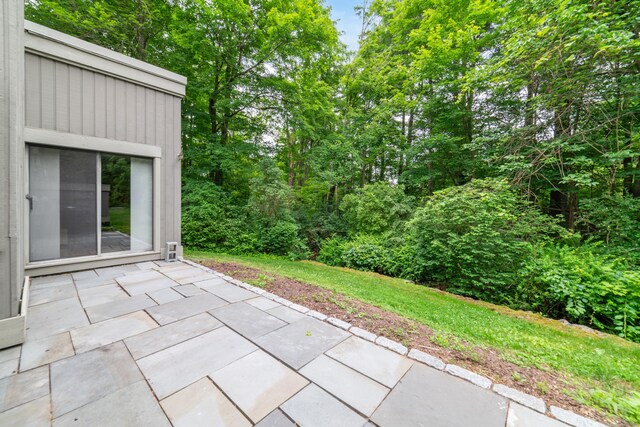 98 Heritage Vlg Unit A, Southbury, CT 06488 - photo 28