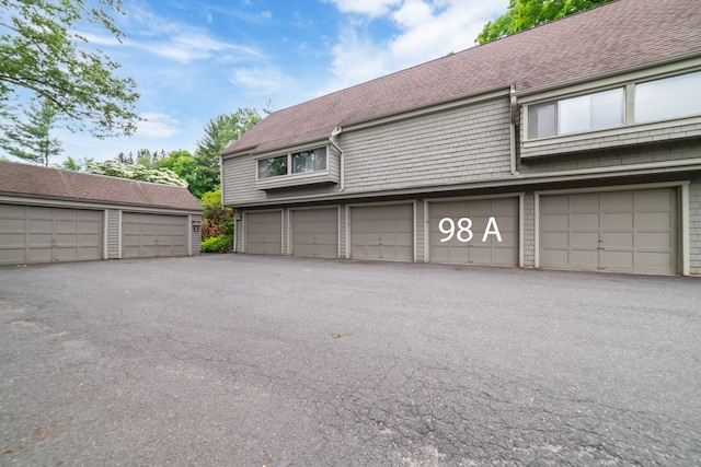 98 Heritage Vlg Unit A, Southbury, CT 06488 - photo 34