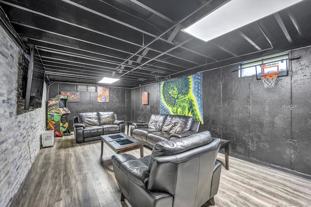 75 Carll Rd, Middletown, CT 06457 - home theater room featuring wood finished floors