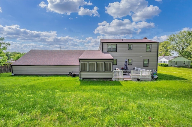 75 Carll Rd, Middletown, CT 06457 - back of property with a wooden deck and a yard