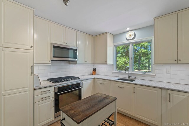 16 Jericho Dr, Old Lyme, CT 06371 - photo 12
